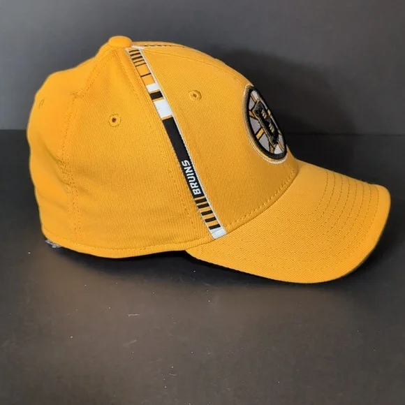 Reebok Fitmax 70,NHL Boston Bruins Men's Yellow Fitted Hat,S/M. - Picture 3 of 9